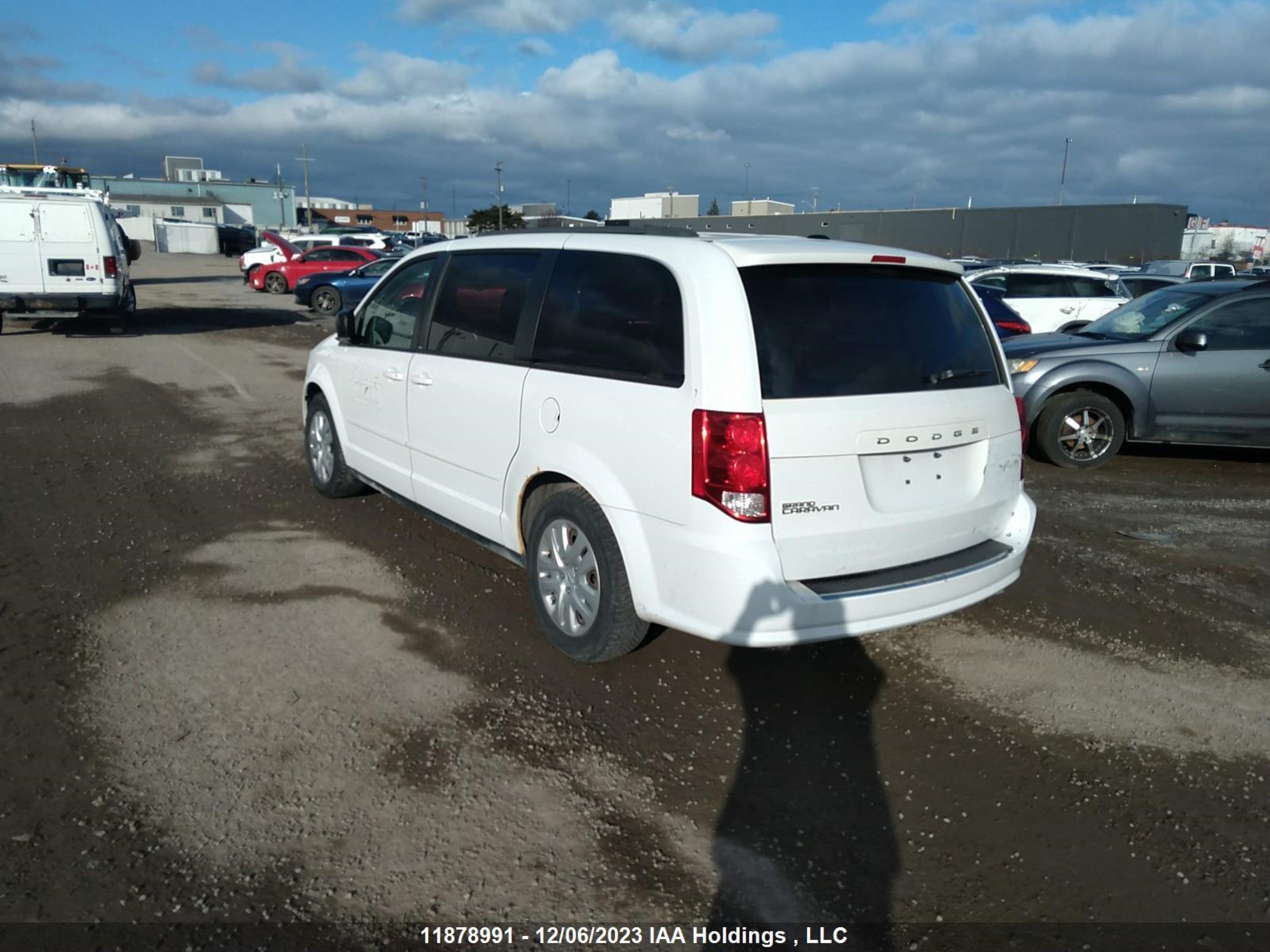 Photo 2 VIN: 2C4RDGBGXER109402 - DODGE CARAVAN 