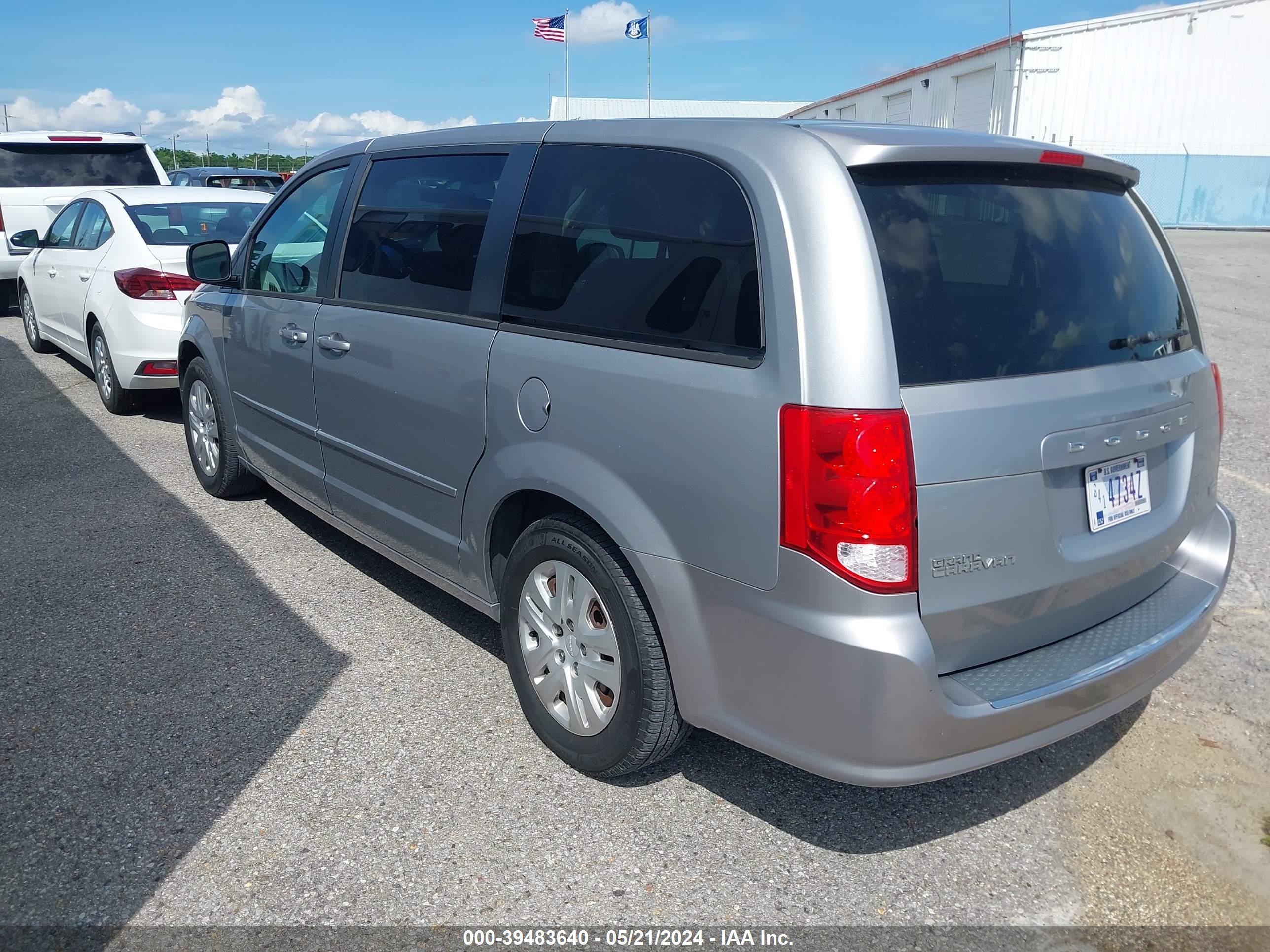 Photo 2 VIN: 2C4RDGBGXER355527 - DODGE CARAVAN 