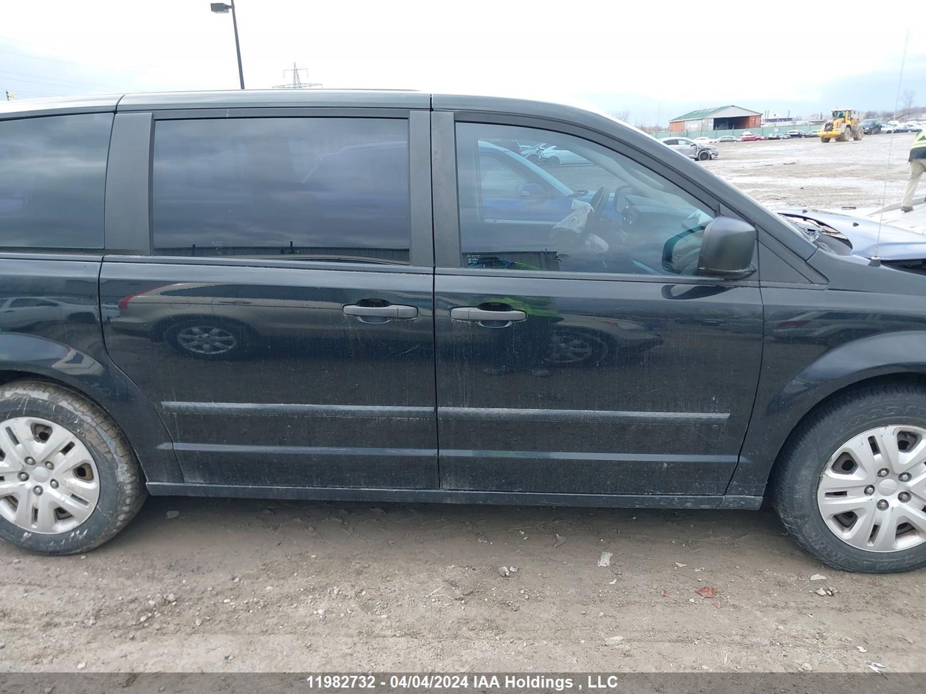 Photo 12 VIN: 2C4RDGBGXER370108 - DODGE CARAVAN 