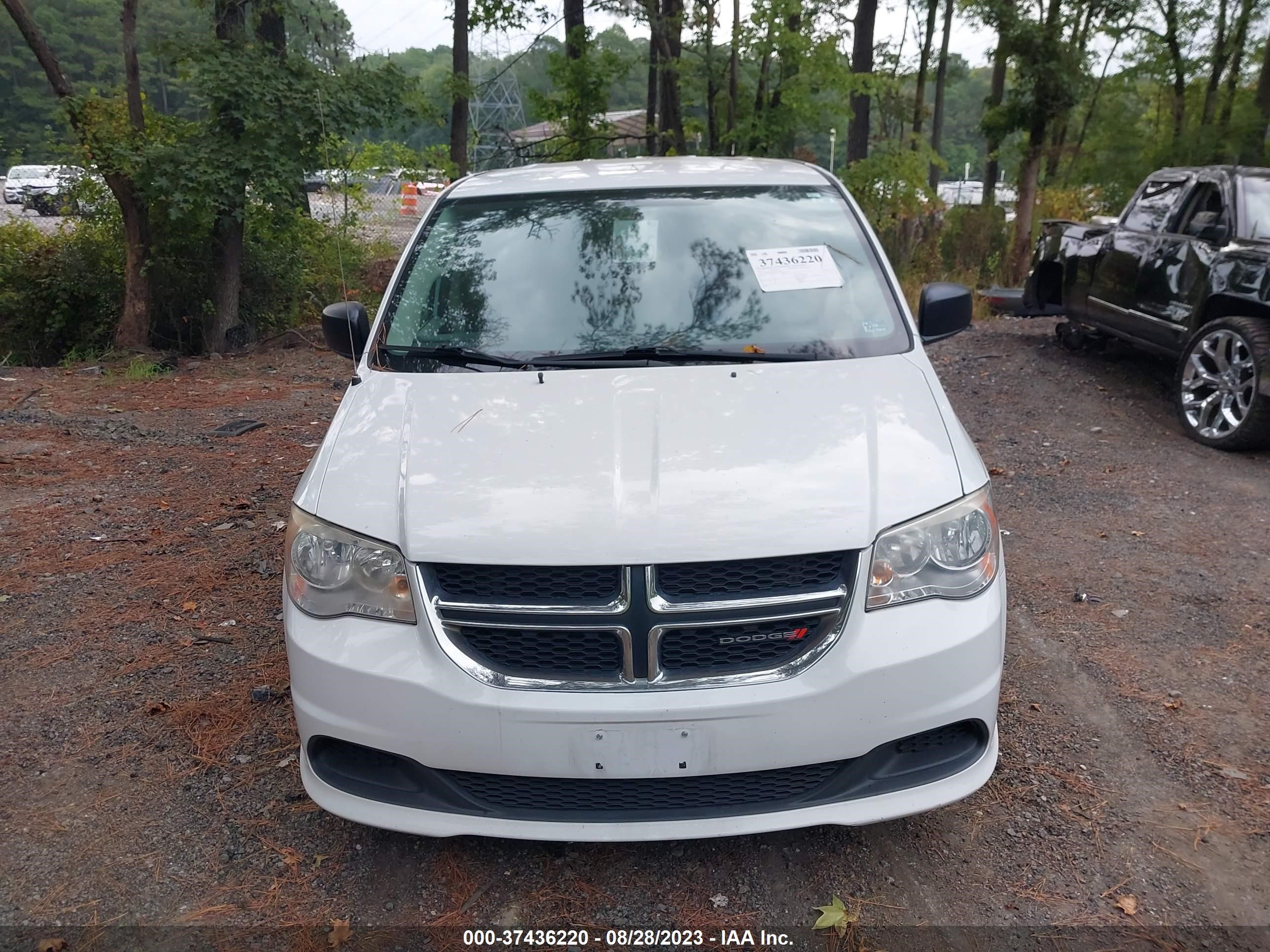 Photo 11 VIN: 2C4RDGBGXGR114568 - DODGE CARAVAN 