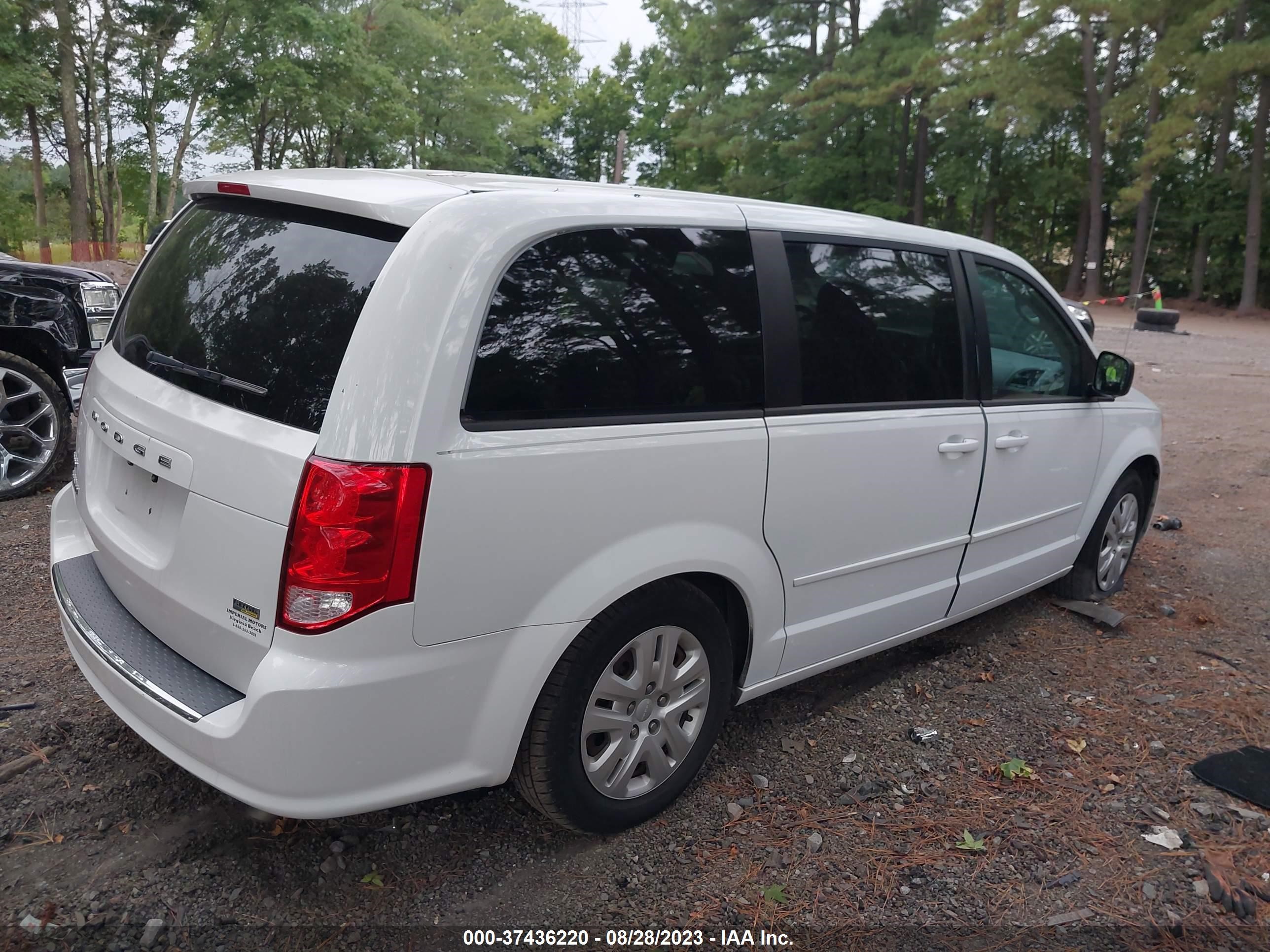 Photo 3 VIN: 2C4RDGBGXGR114568 - DODGE CARAVAN 