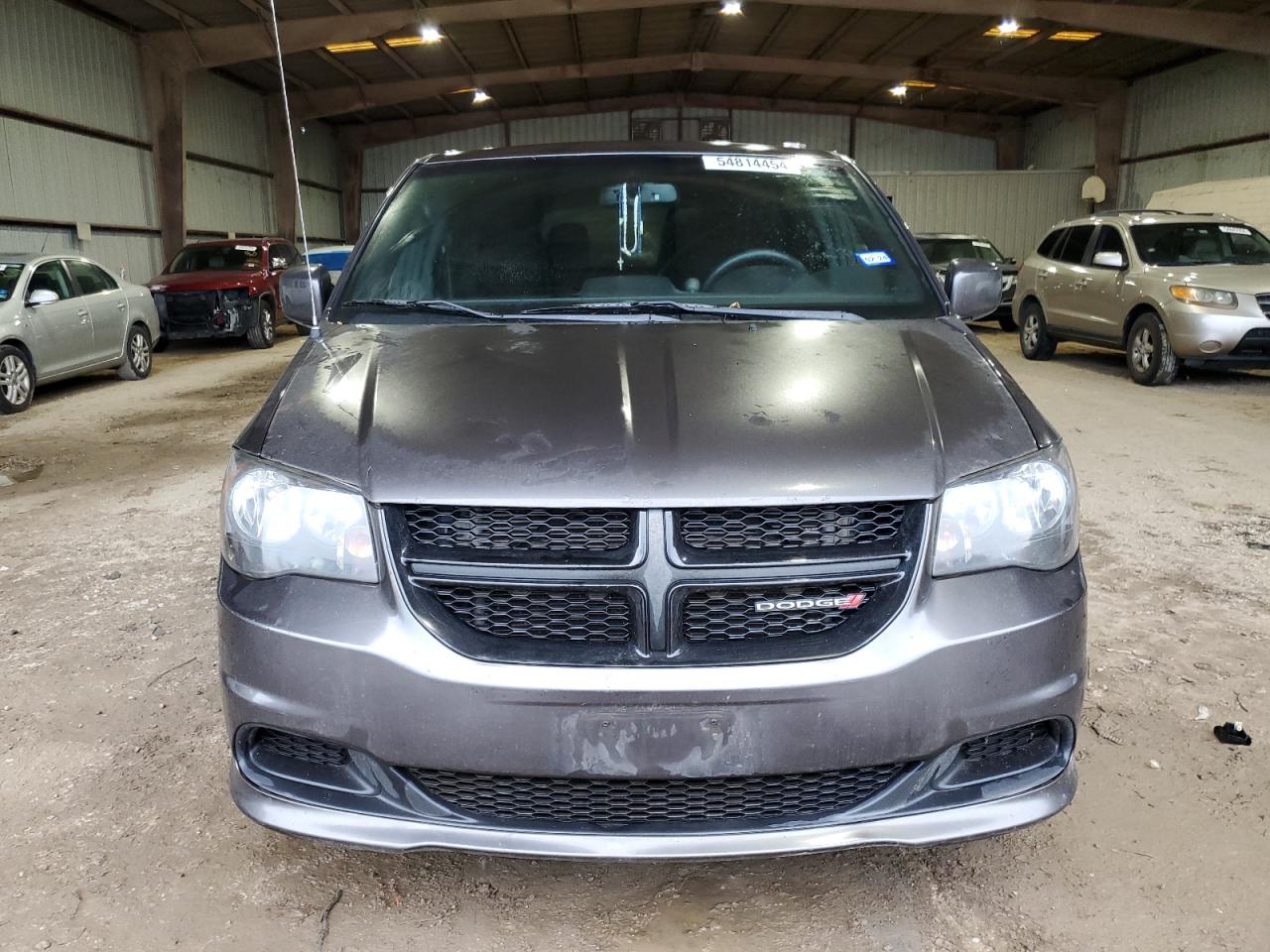 Photo 4 VIN: 2C4RDGBGXGR267418 - DODGE CARAVAN 