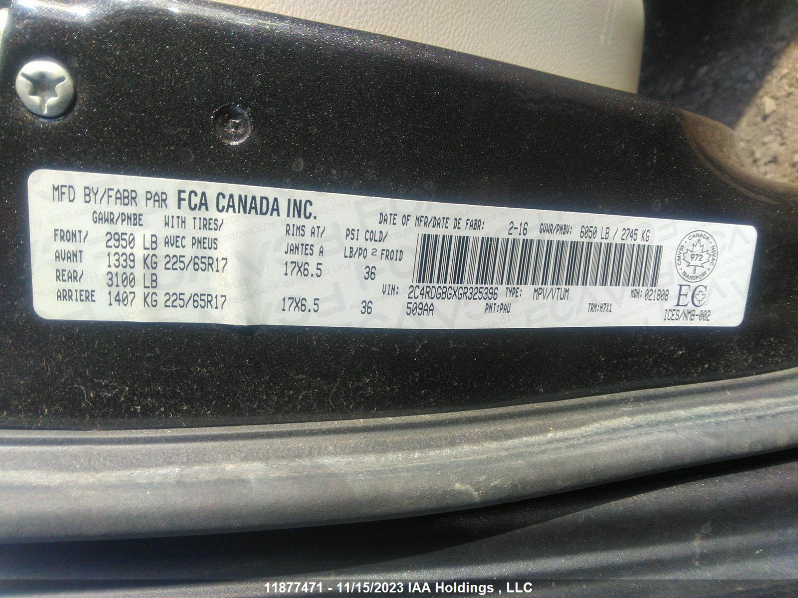 Photo 8 VIN: 2C4RDGBGXGR325396 - DODGE CARAVAN 