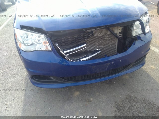 Photo 5 VIN: 2C4RDGBGXJR312770 - DODGE GRAND CARAVAN 