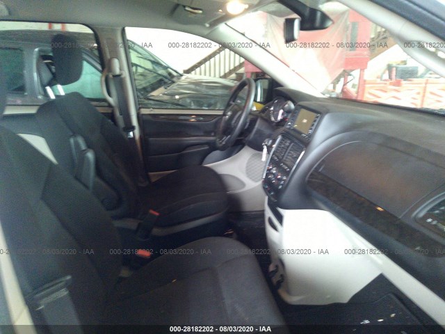 Photo 4 VIN: 2C4RDGBGXKR504269 - DODGE GRAND CARAVAN 