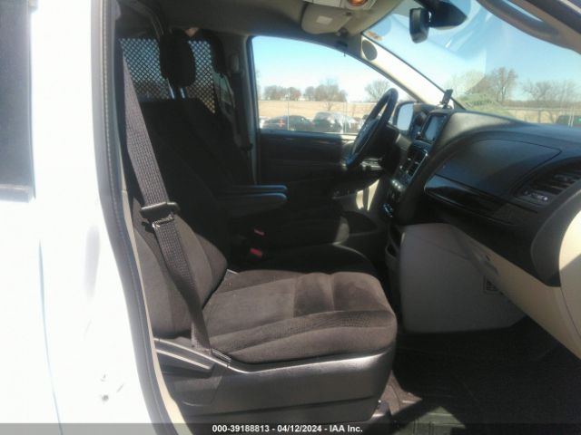 Photo 4 VIN: 2C4RDGBGXKR634424 - DODGE GRAND CARAVAN 