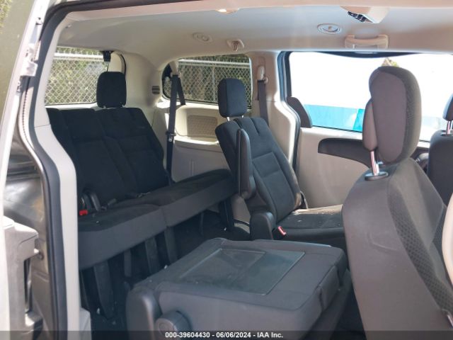 Photo 7 VIN: 2C4RDGBGXKR682814 - DODGE GRAND CARAVAN 