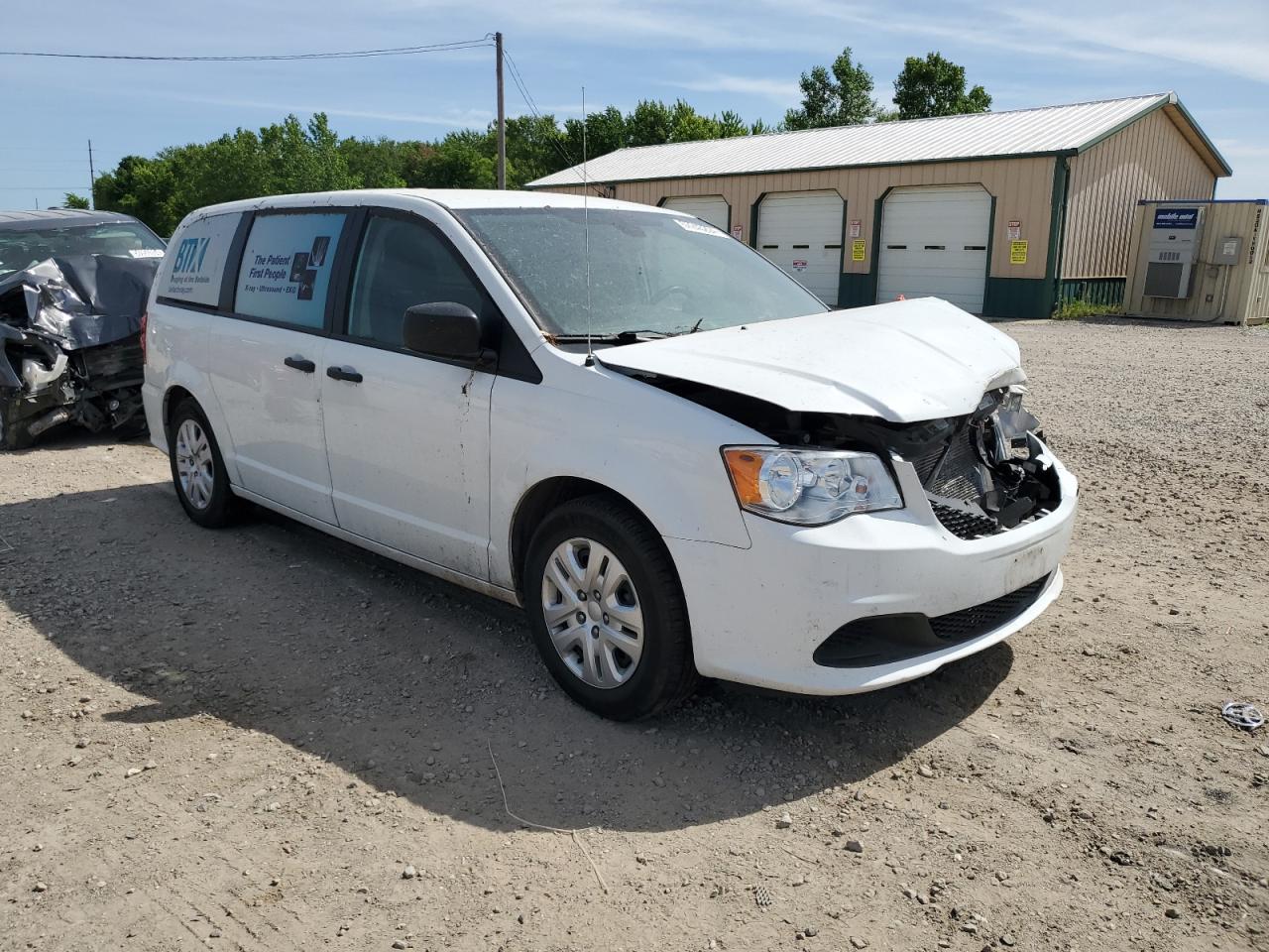 Photo 3 VIN: 2C4RDGBGXLR155910 - DODGE CARAVAN 