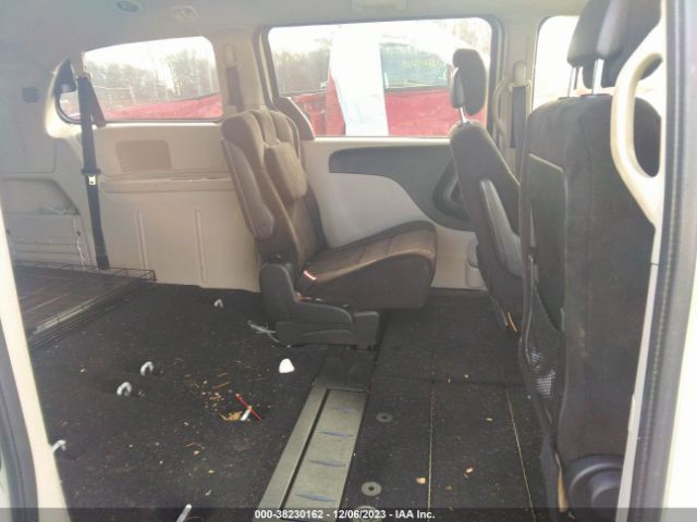 Photo 7 VIN: 2C4RDGCG0DR581640 - DODGE GRAND CARAVAN 