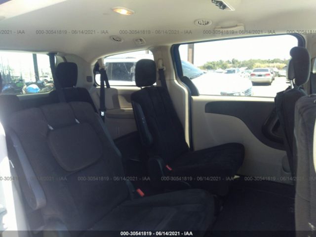 Photo 7 VIN: 2C4RDGCG0DR687618 - DODGE GRAND CARAVAN 