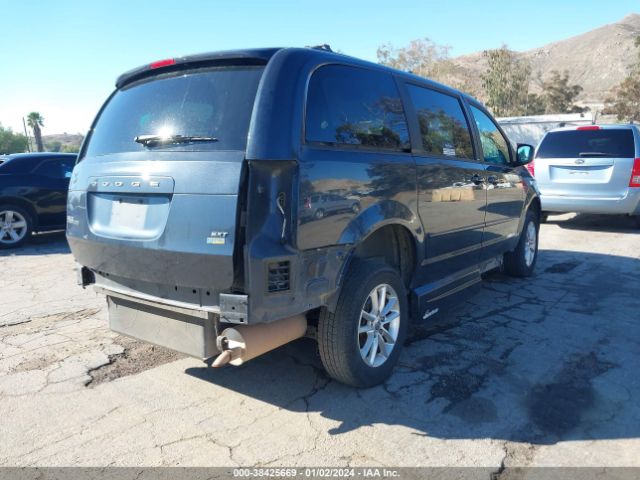 Photo 3 VIN: 2C4RDGCG0ER267634 - DODGE GRAND CARAVAN 