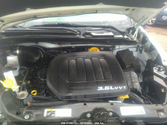 Photo 9 VIN: 2C4RDGCG0HR596385 - DODGE GRAND CARAVAN 