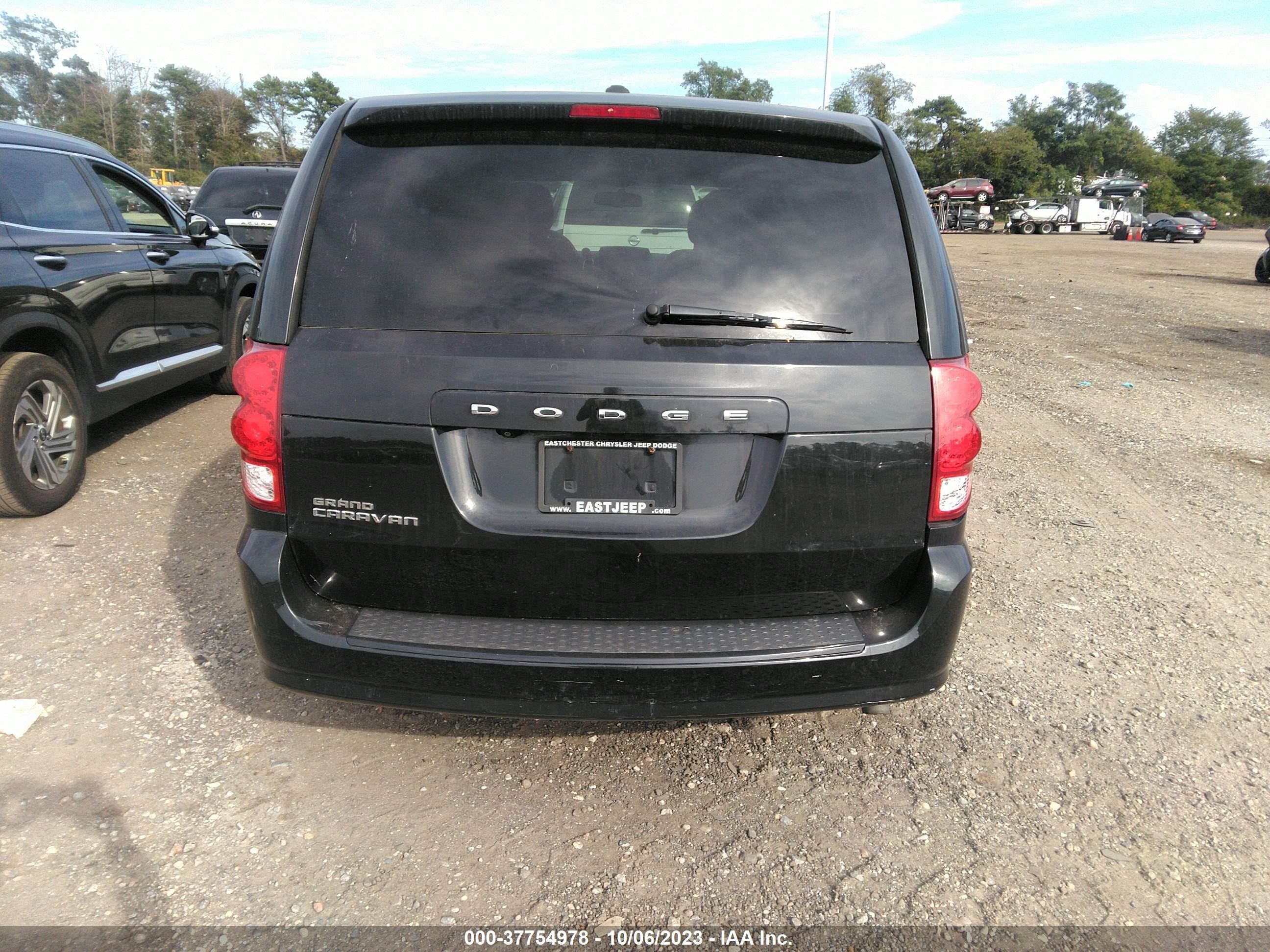 Photo 16 VIN: 2C4RDGCG0HR612102 - DODGE CARAVAN 