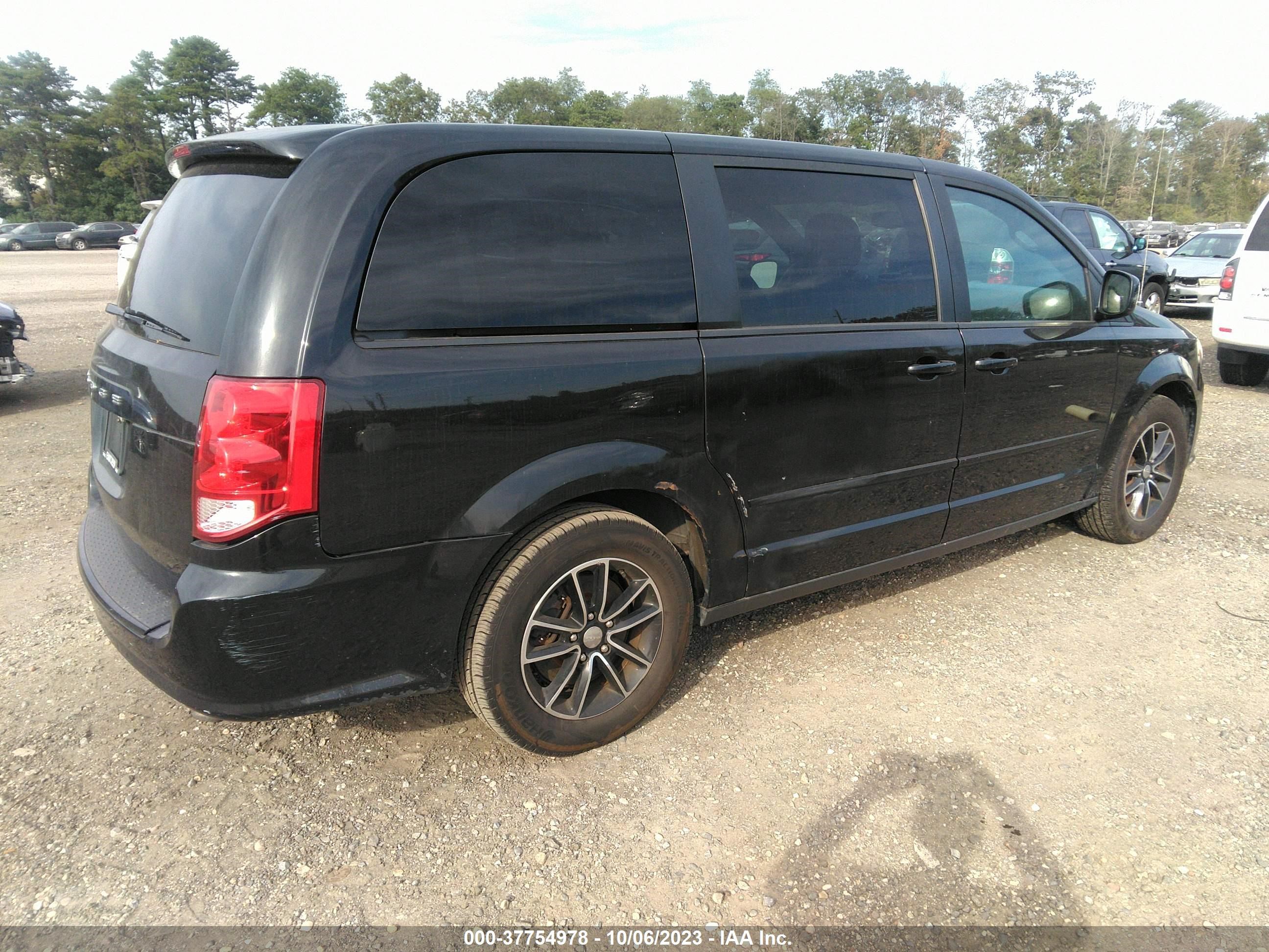 Photo 3 VIN: 2C4RDGCG0HR612102 - DODGE CARAVAN 