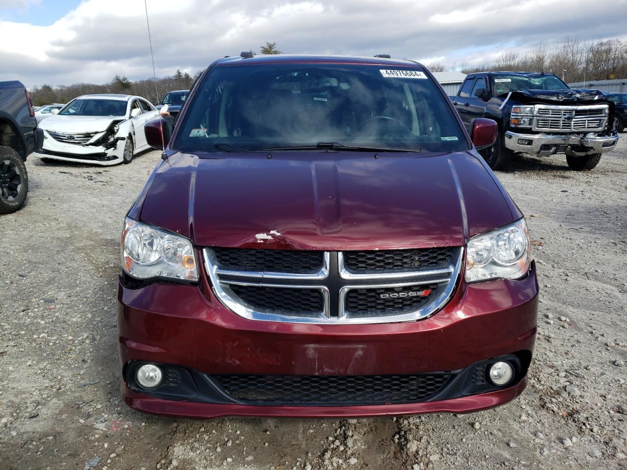 Photo 4 VIN: 2C4RDGCG0HR662742 - DODGE CARAVAN 