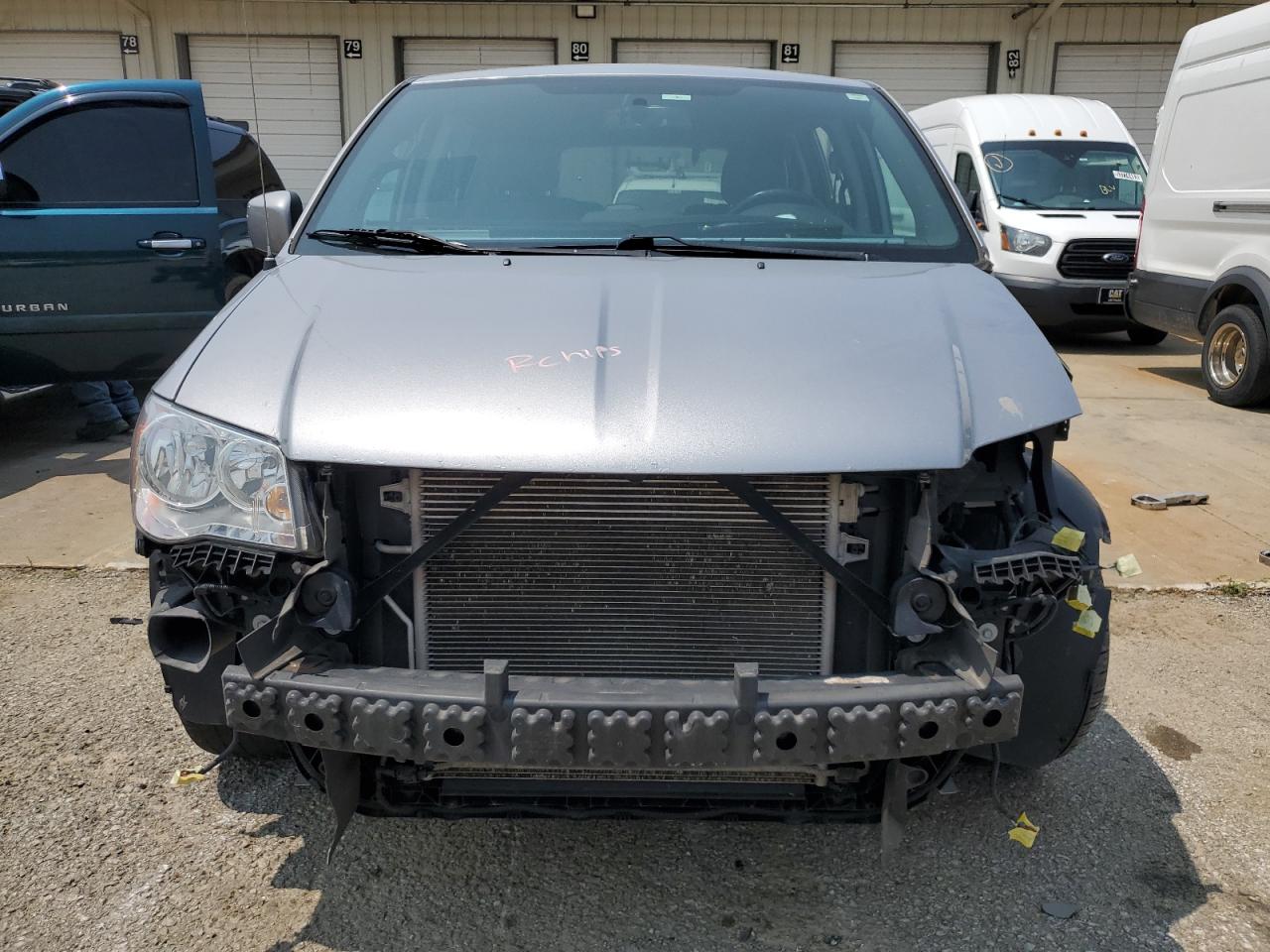 Photo 4 VIN: 2C4RDGCG0HR818679 - DODGE CARAVAN 