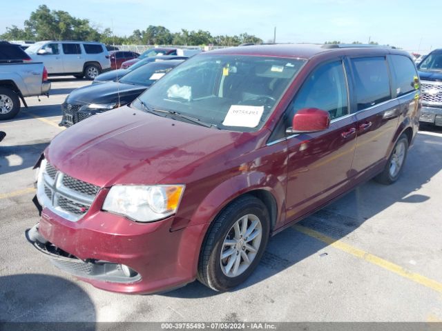 Photo 1 VIN: 2C4RDGCG0JR263951 - DODGE GRAND CARAVAN 