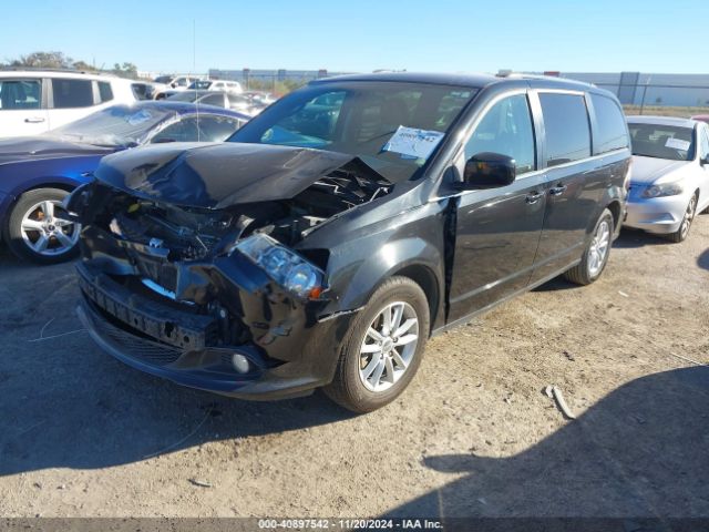 Photo 1 VIN: 2C4RDGCG0JR267739 - DODGE GRAND CARAVAN 