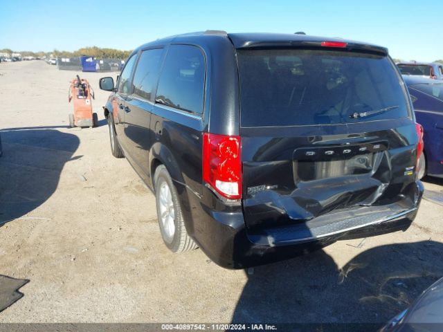 Photo 2 VIN: 2C4RDGCG0JR267739 - DODGE GRAND CARAVAN 