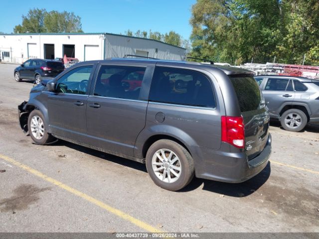 Photo 2 VIN: 2C4RDGCG0JR267899 - DODGE GRAND CARAVAN 