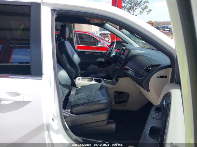 Photo 4 VIN: 2C4RDGCG0KR510161 - DODGE GRAND CARAVAN 