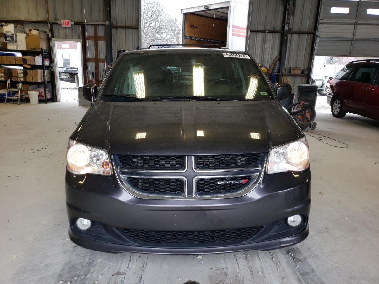 Photo 4 VIN: 2C4RDGCG0KR551342 - DODGE CARAVAN 