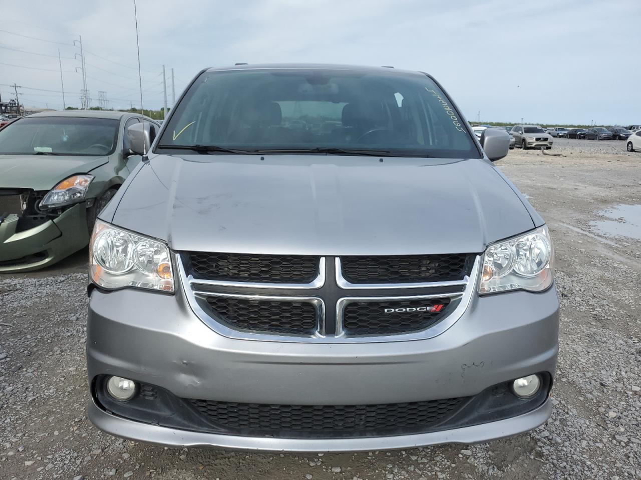 Photo 4 VIN: 2C4RDGCG0KR566682 - DODGE CARAVAN 