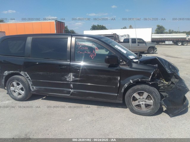 Photo 5 VIN: 2C4RDGCG1DR520295 - DODGE GRAND CARAVAN 