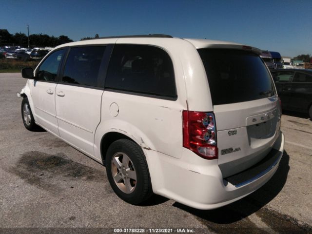 Photo 2 VIN: 2C4RDGCG1DR582411 - DODGE GRAND CARAVAN 