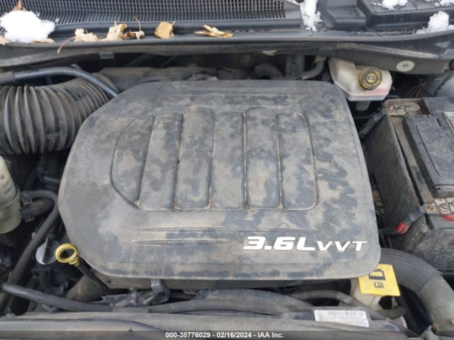 Photo 9 VIN: 2C4RDGCG1DR617433 - DODGE GRAND CARAVAN 