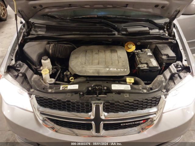 Photo 9 VIN: 2C4RDGCG1GR103540 - DODGE GRAND CARAVAN 