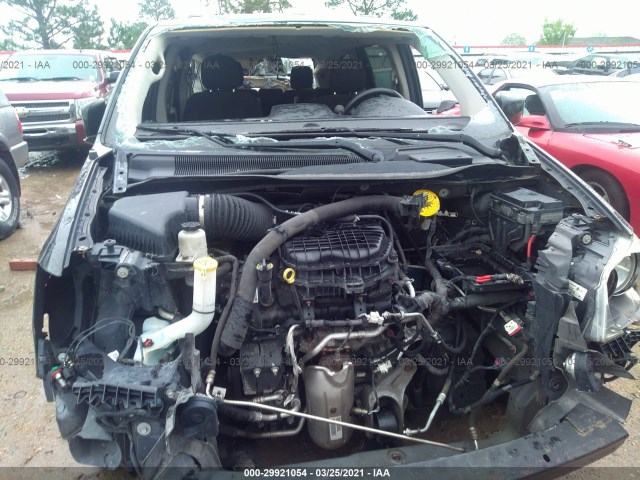 Photo 5 VIN: 2C4RDGCG1GR312809 - DODGE GRAND CARAVAN 