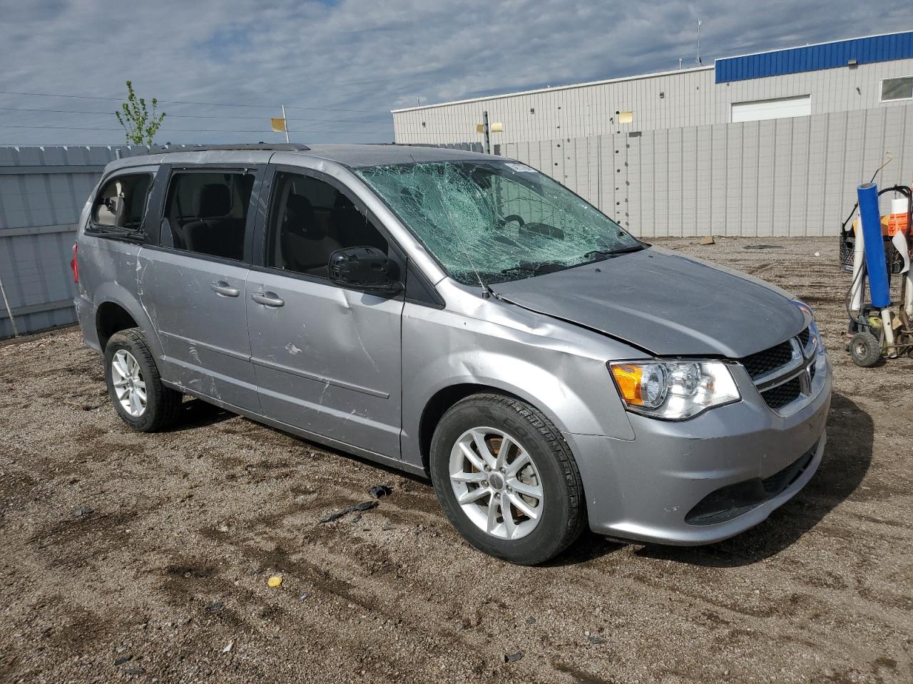 Photo 3 VIN: 2C4RDGCG1GR323602 - DODGE CARAVAN 