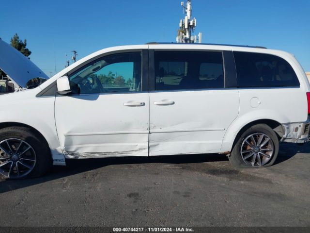 Photo 5 VIN: 2C4RDGCG1HR573178 - DODGE GRAND CARAVAN 