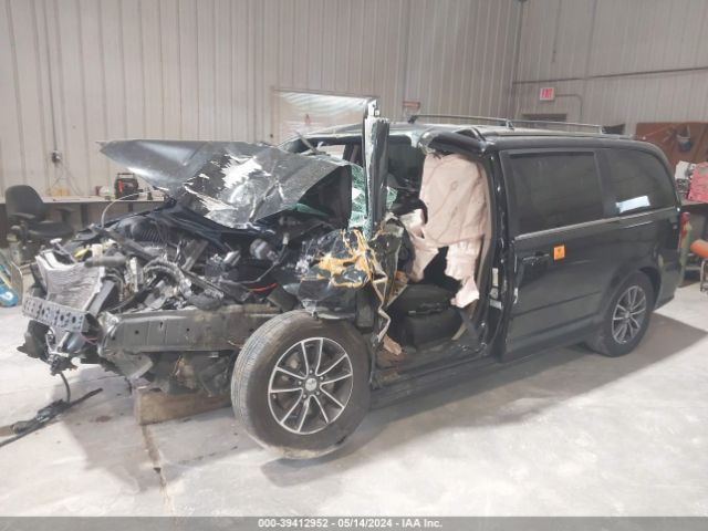 Photo 1 VIN: 2C4RDGCG1HR677573 - DODGE GRAND CARAVAN 