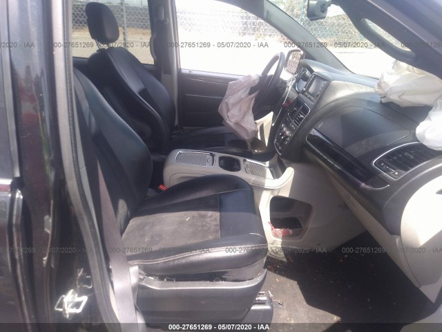 Photo 4 VIN: 2C4RDGCG1HR695913 - DODGE GRAND CARAVAN 