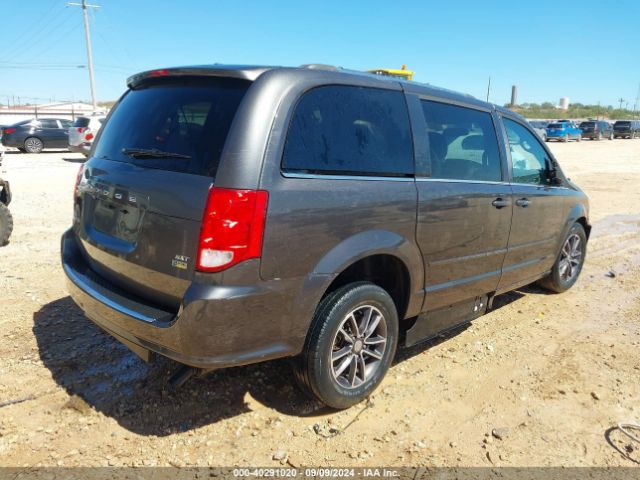 Photo 3 VIN: 2C4RDGCG1HR714945 - DODGE GRAND CARAVAN 