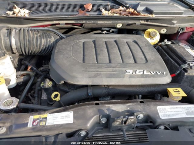 Photo 9 VIN: 2C4RDGCG1JR163180 - DODGE GRAND CARAVAN 