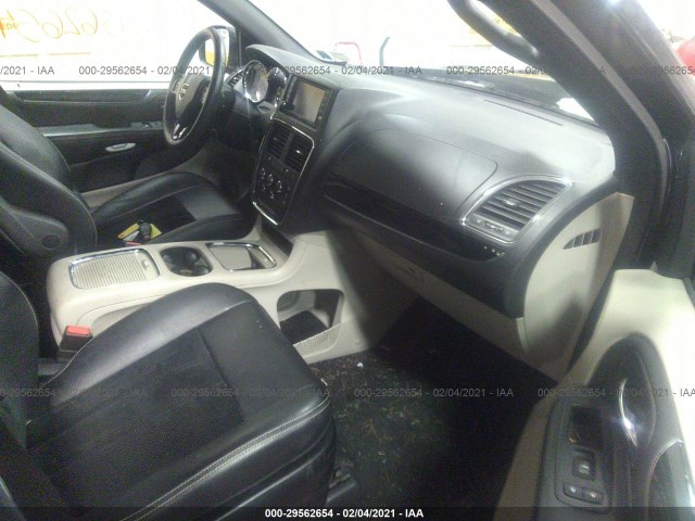 Photo 4 VIN: 2C4RDGCG1JR207596 - DODGE GRAND CARAVAN 