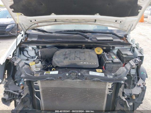 Photo 9 VIN: 2C4RDGCG1KR517913 - DODGE GRAND CARAVAN 