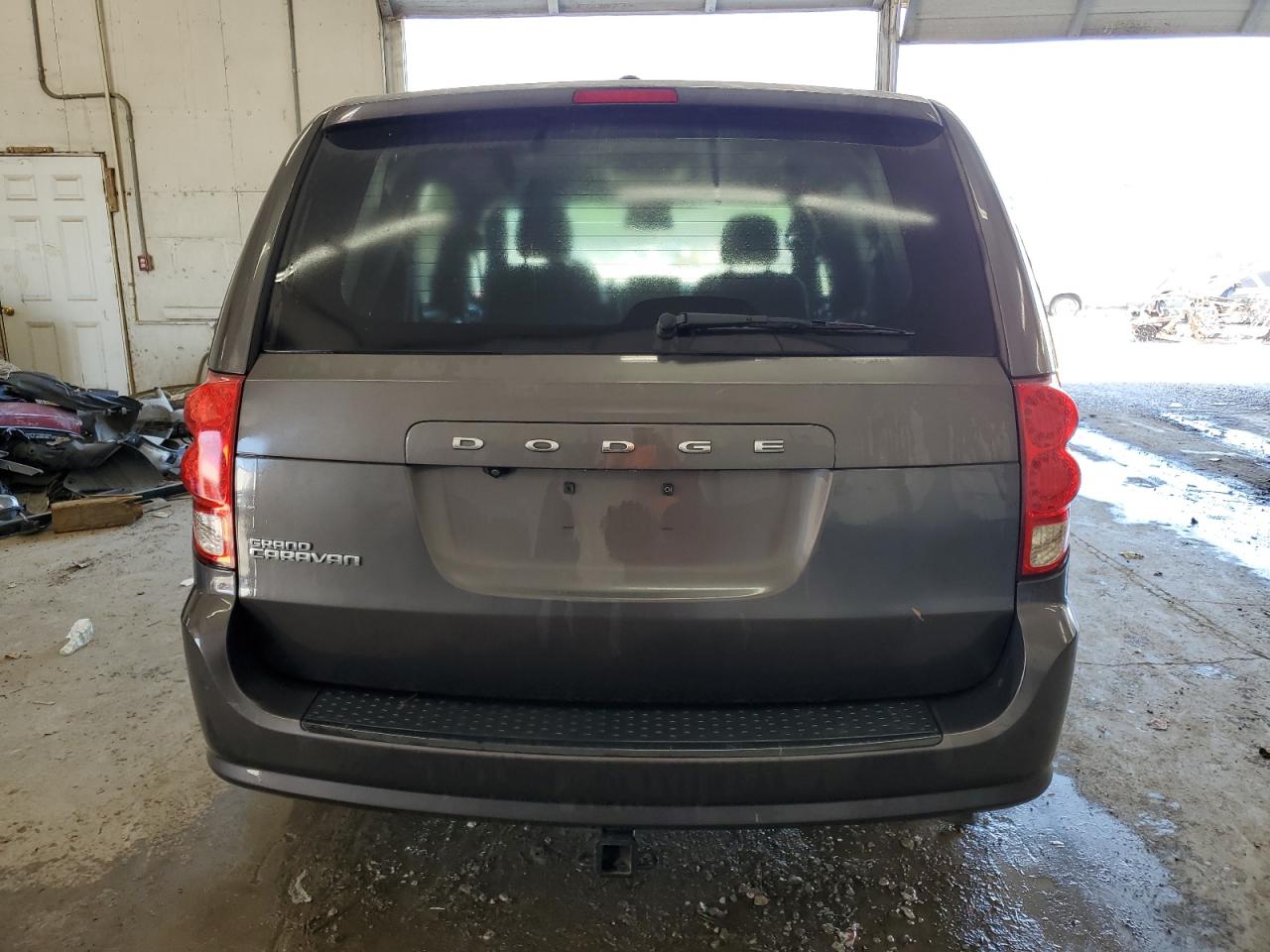 Photo 5 VIN: 2C4RDGCG1KR586276 - DODGE CARAVAN 