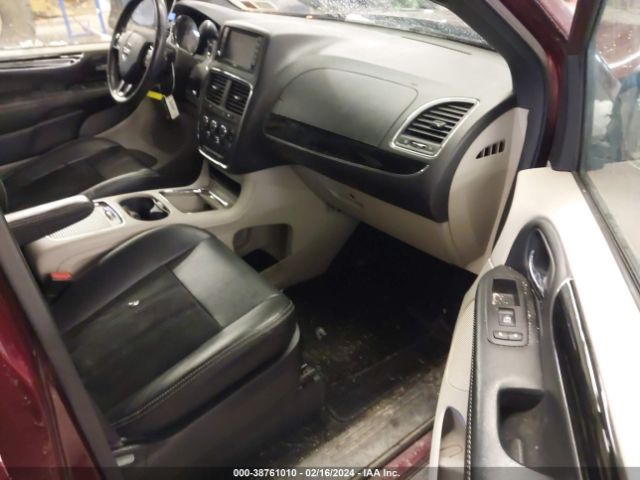 Photo 4 VIN: 2C4RDGCG1KR611886 - DODGE GRAND CARAVAN 