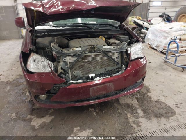 Photo 5 VIN: 2C4RDGCG1KR611886 - DODGE GRAND CARAVAN 