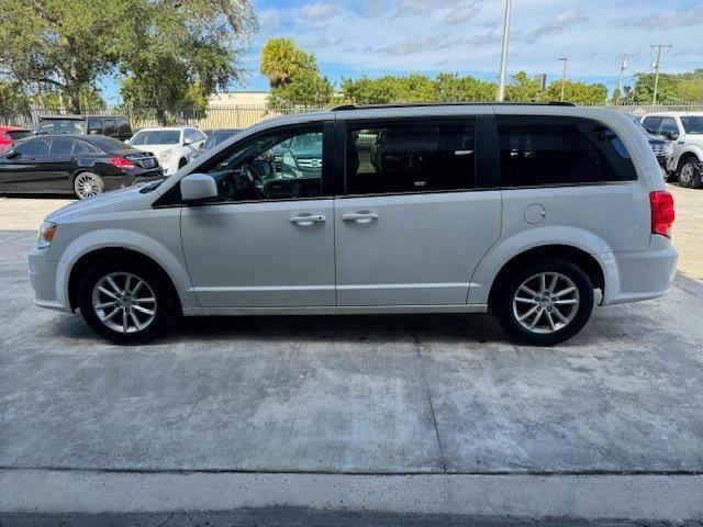 Photo 12 VIN: 2C4RDGCG1KR659534 - DODGE CARAVAN 