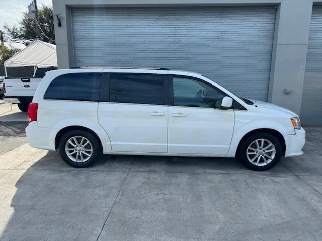 Photo 13 VIN: 2C4RDGCG1KR659534 - DODGE CARAVAN 