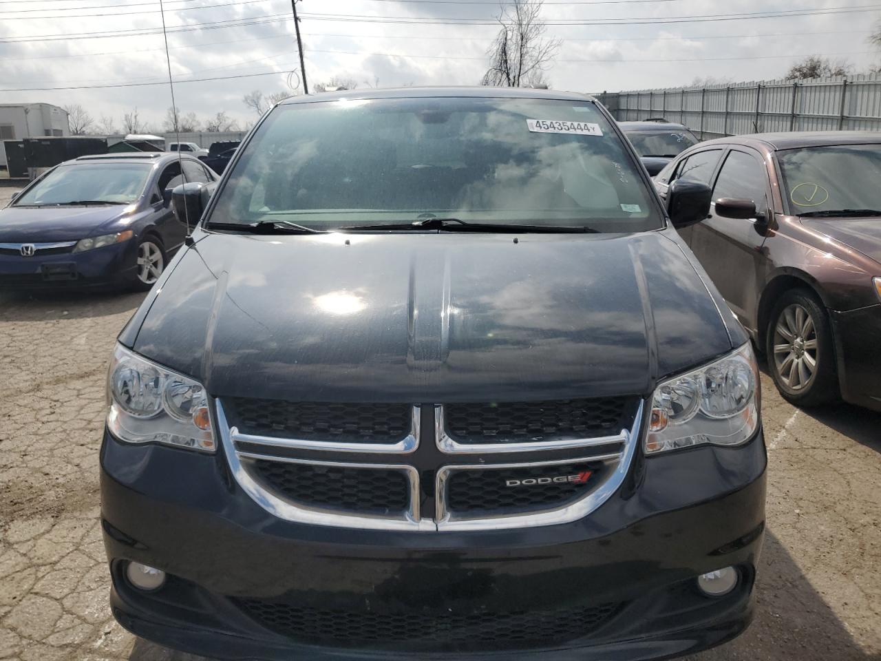 Photo 4 VIN: 2C4RDGCG1LR212428 - DODGE CARAVAN 