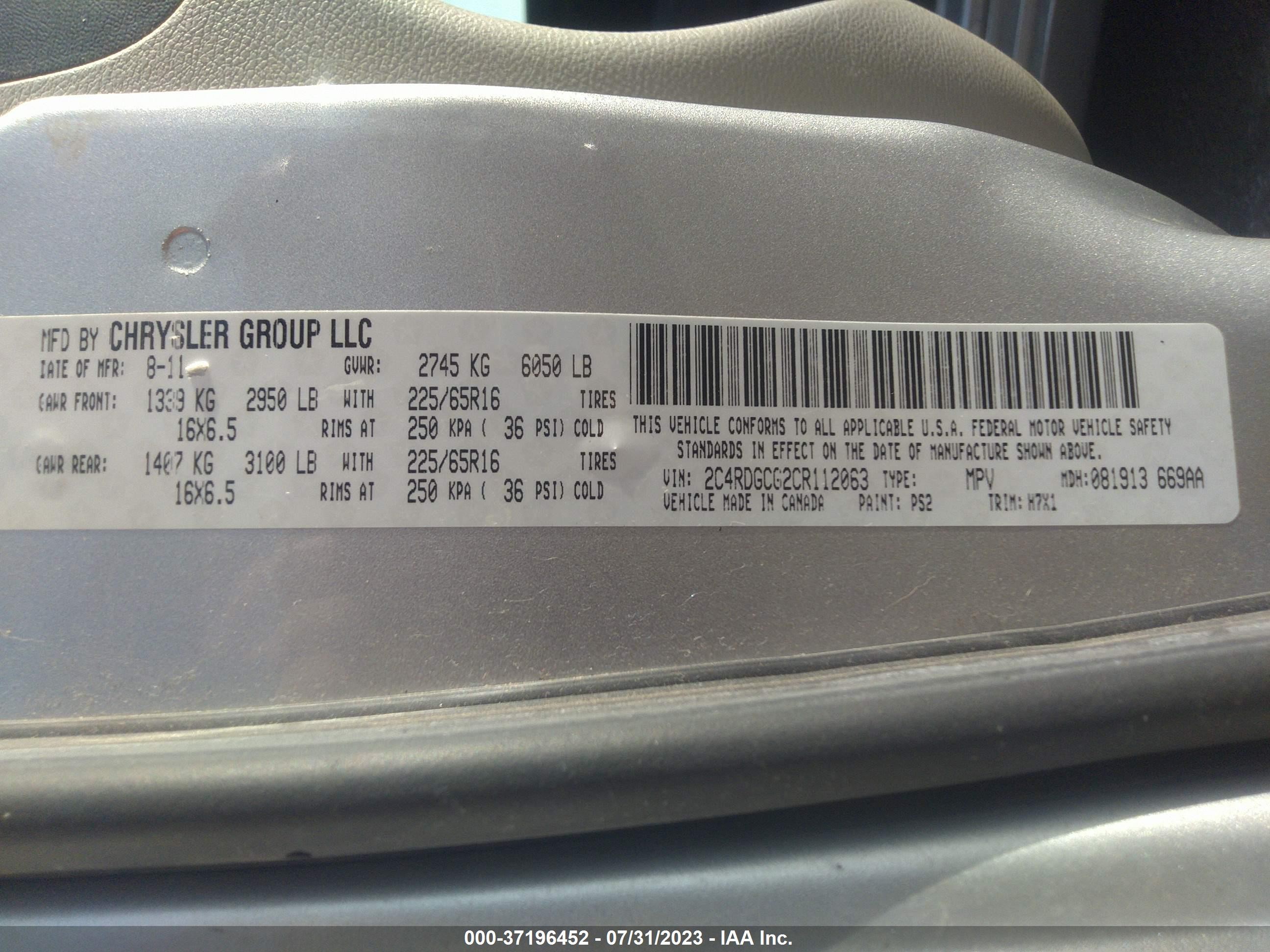 Photo 8 VIN: 2C4RDGCG2CR112063 - DODGE GRAND CARAVAN 