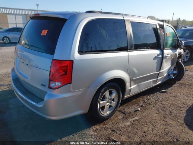 Photo 3 VIN: 2C4RDGCG2CR247527 - DODGE GRAND CARAVAN 