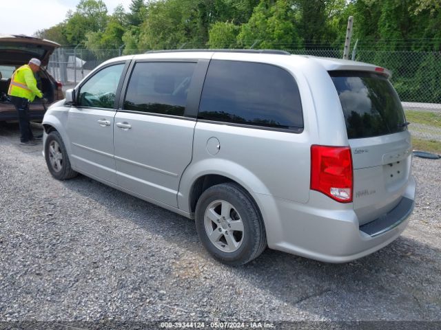 Photo 2 VIN: 2C4RDGCG2CR388081 - DODGE GRAND CARAVAN 