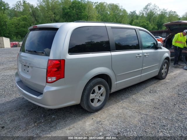 Photo 3 VIN: 2C4RDGCG2CR388081 - DODGE GRAND CARAVAN 